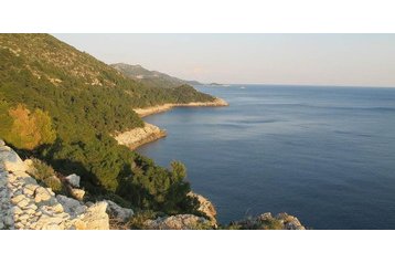 Croaţia Privát Sobra, Exteriorul